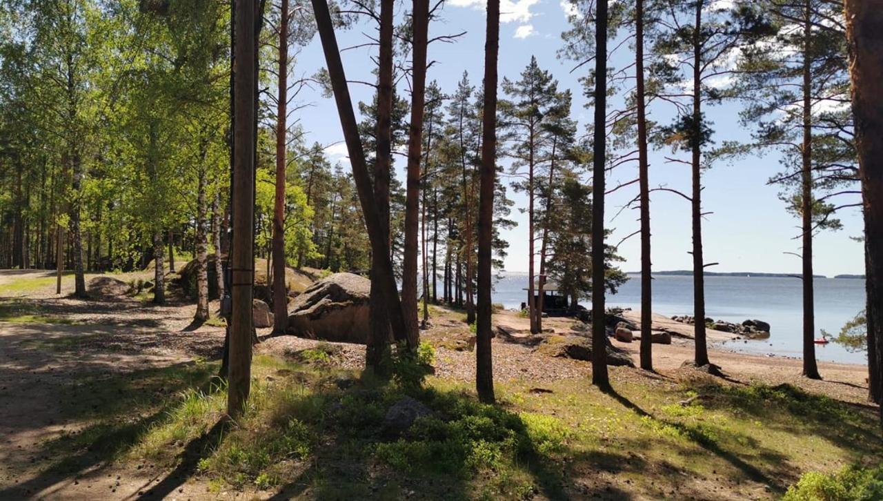 Отель Hamina Camping Pitkaethiekat Экстерьер фото